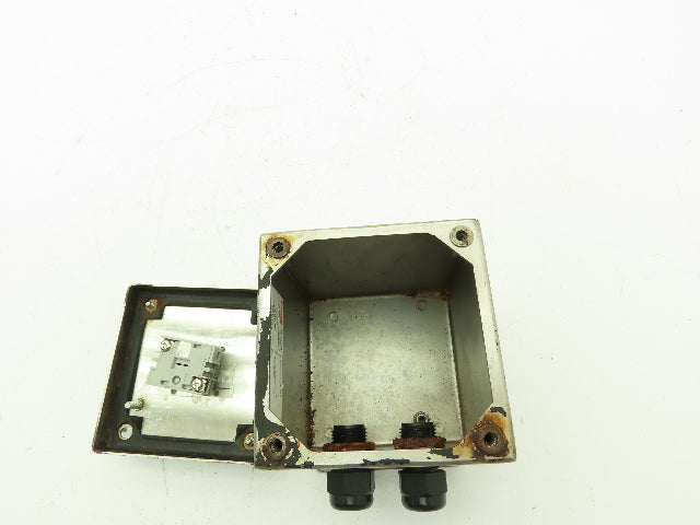 Hoffman E1PBGXSS Electrical Enclosure Pushbutton Stainless Steel 24V Indicator