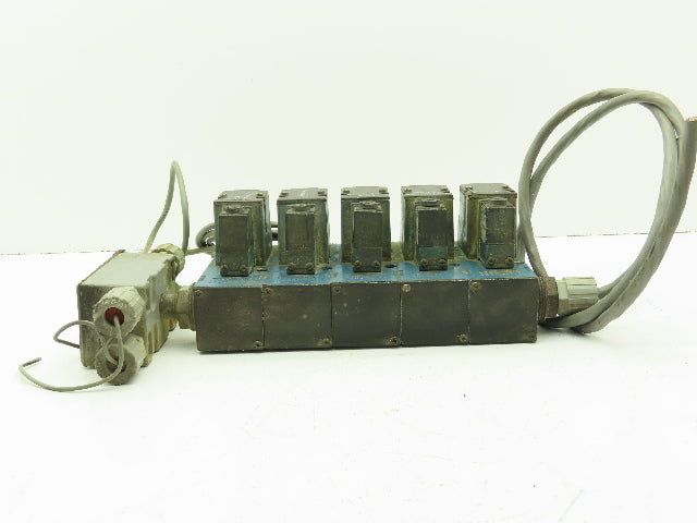 Mac 6211C-411-PM-111DA Pneumatic 5 Valve Block 120V Solenoid 2 Position