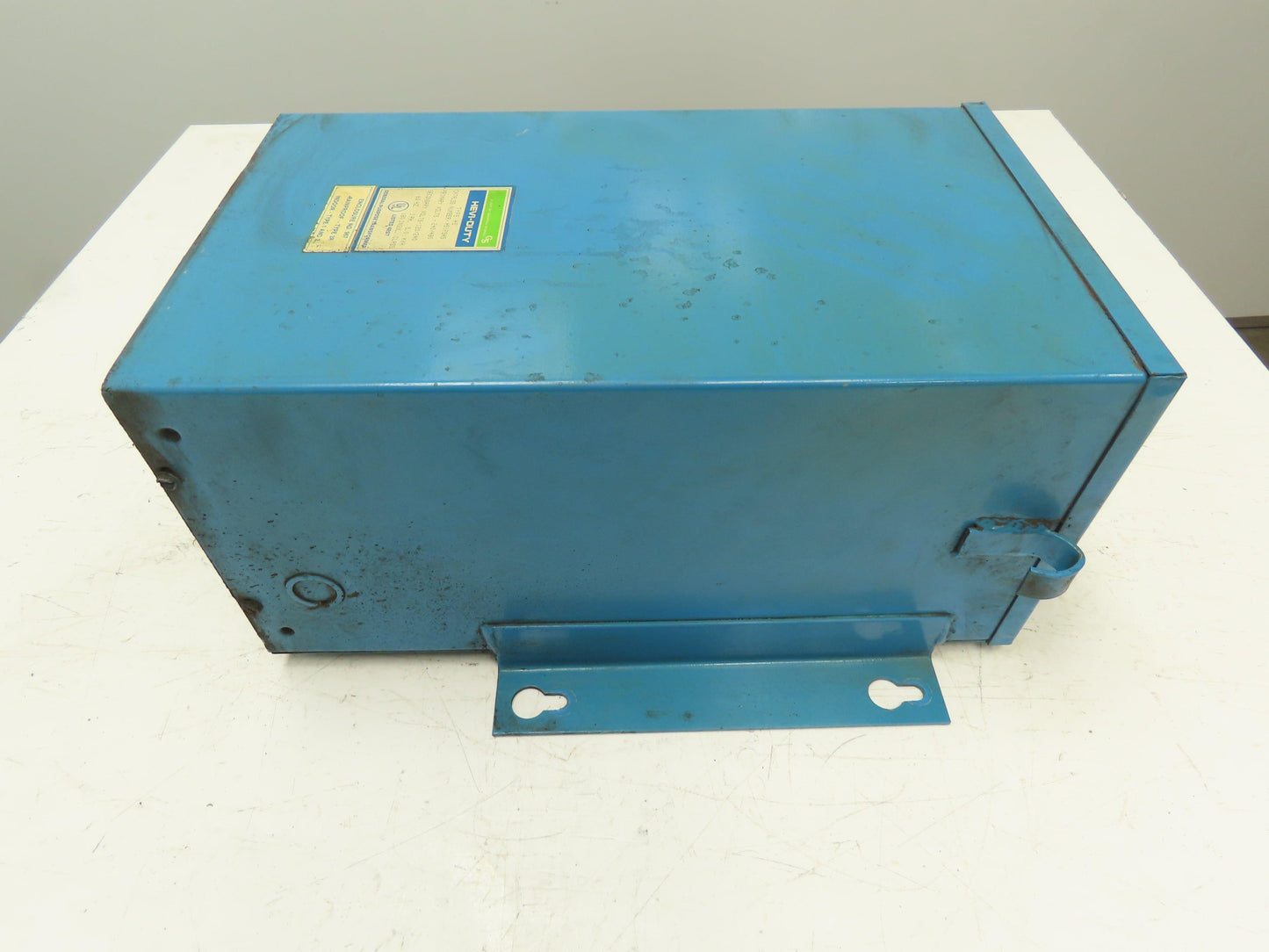 General Signal HS1F5AS Hevi-Duty Transformer 5KVA 240/480V -120/240V 1PH Type 3R