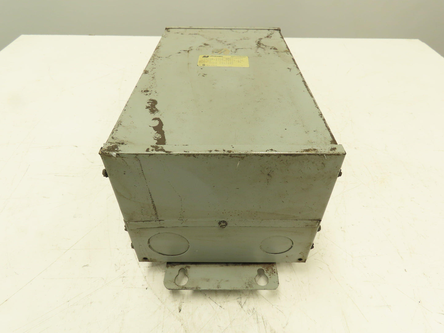 Magnetek 211-0111-000 Powerformer Transformer 5KVA 240/480V 120/240V 1PH Type 3R
