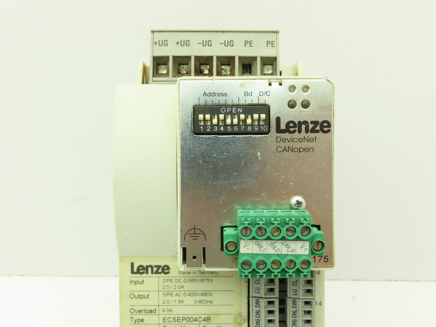 Lenze ECSEP004C4B ECS Servo Drive 4 Amp 3 Ph 480V DeviceNet 2175