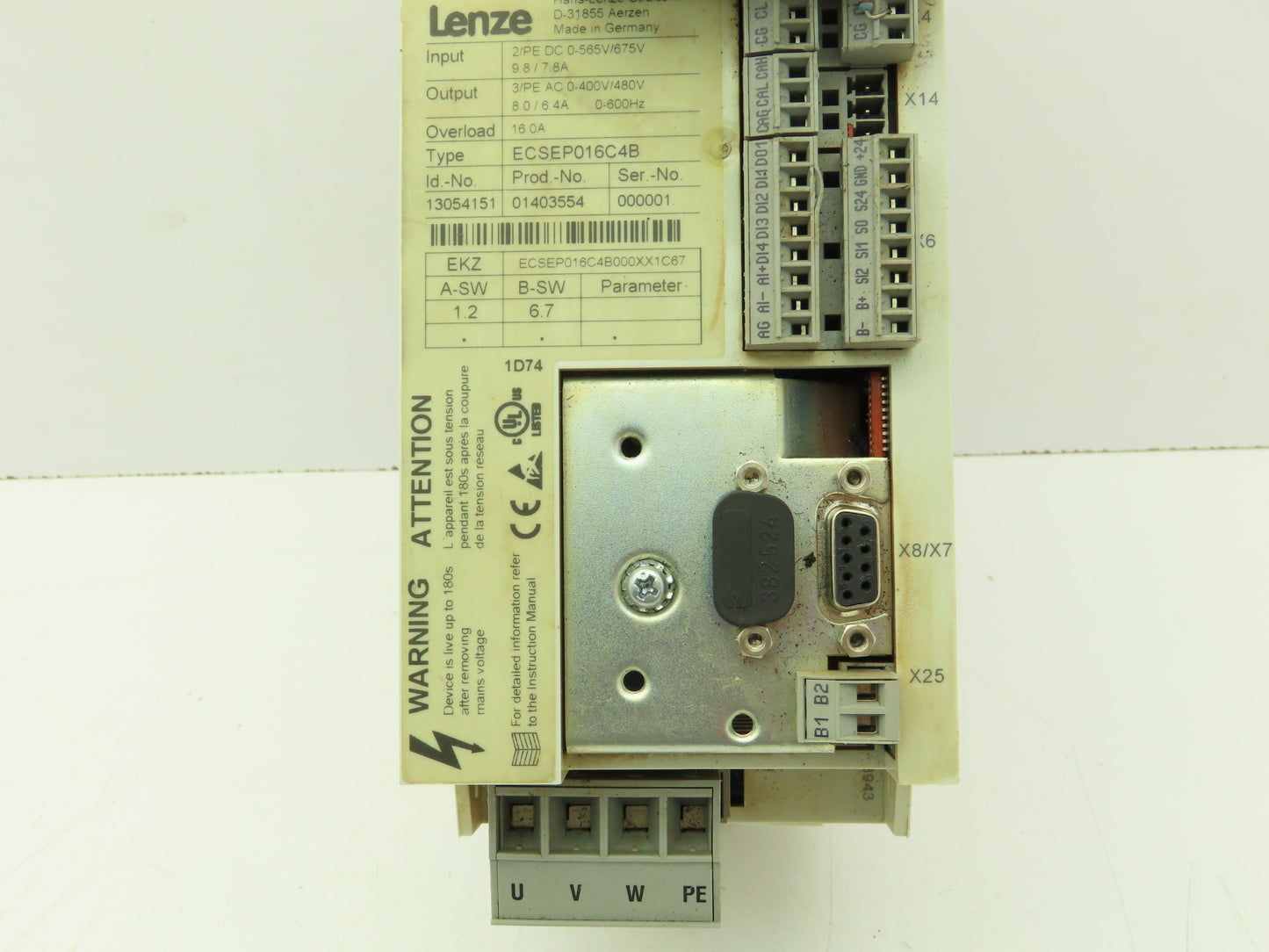 Lenze ECSEP016C4B ECS Servo Drive 16 Amp 3 Ph 480V DeviceNet 2175