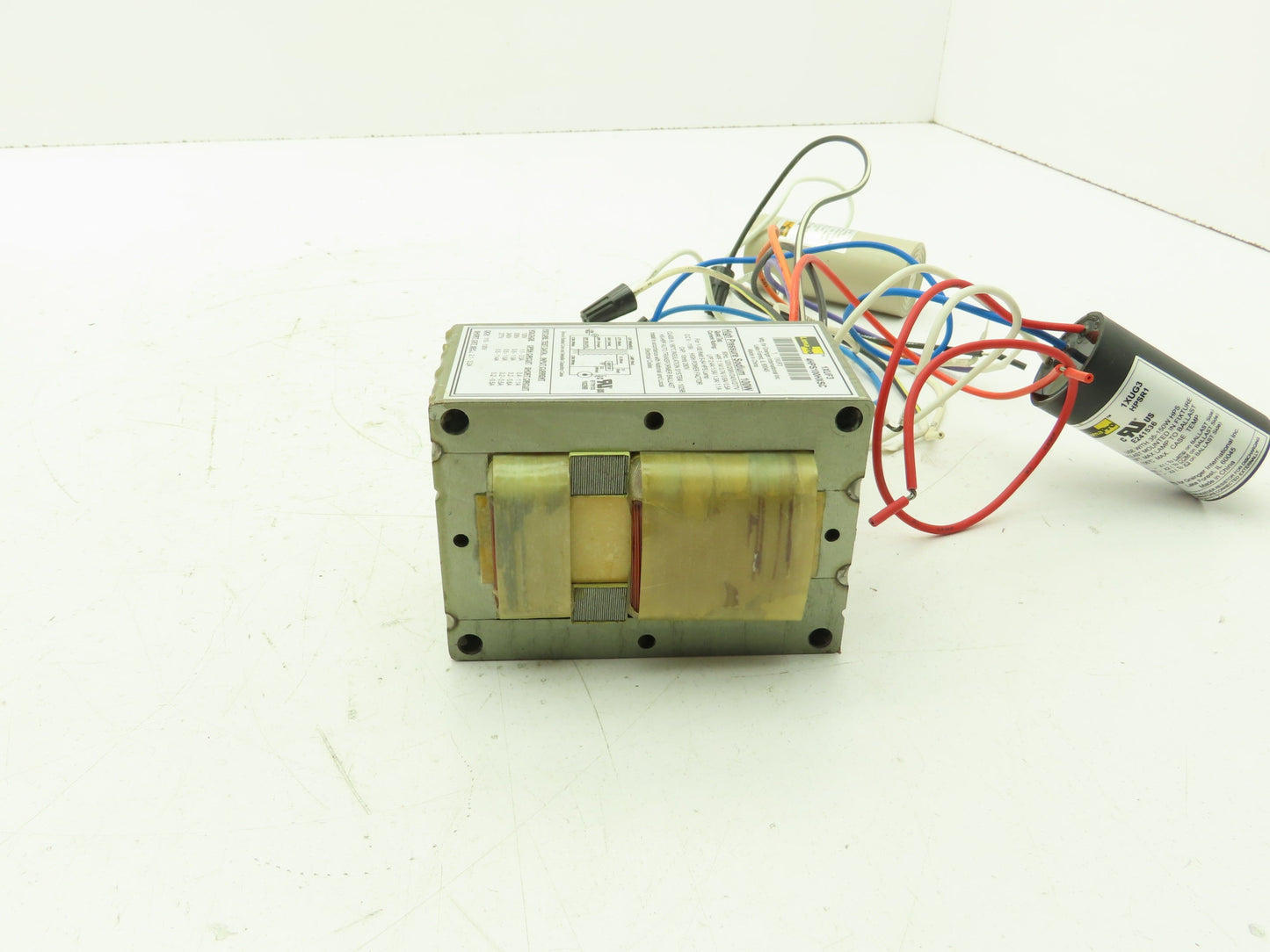 LumaPro  HID Ballast Kit 100W 1-Lamp High Pressure Sodium