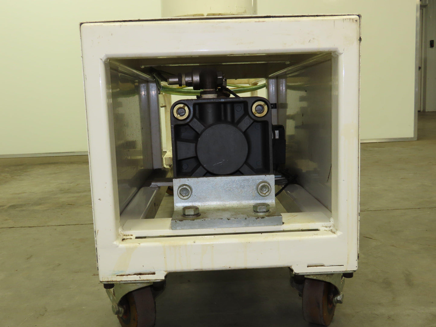 Liquid Control Pneumatic Cylinder Pump 14 Gal Tank Liquid Dispensing