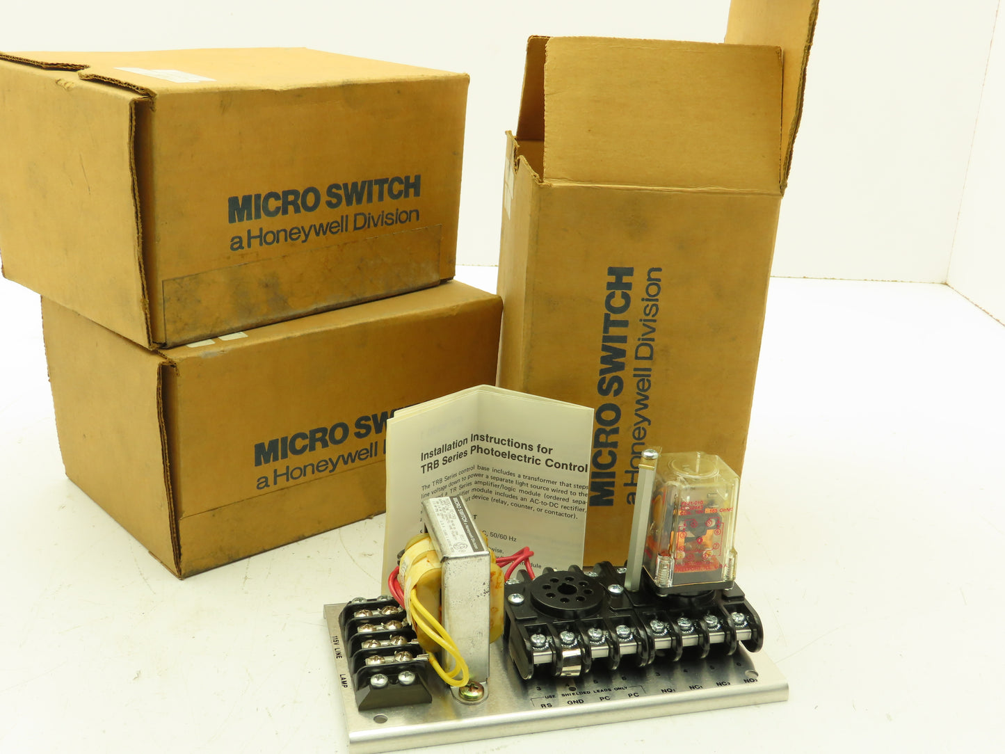 Honeywell Micro Switch FE-TRB 15VA 115V Transformer Relay Control Base Lot of 3