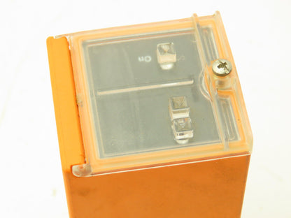 IFM Efector OM5001 Photoelectric Sensor