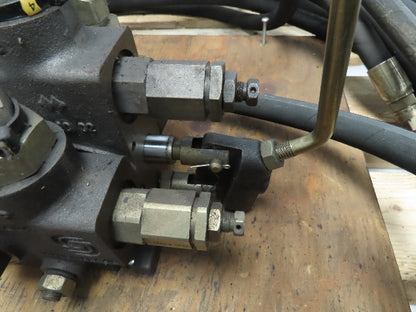 Sundstrand Sauer Hydraulic Spool Valve 3 Position Maintained Flow Control