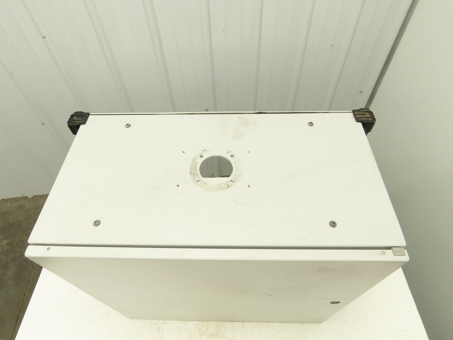 Hoffman CP556030 Concept Electrical Enclosure HMI Black Handle 550x600x300mm