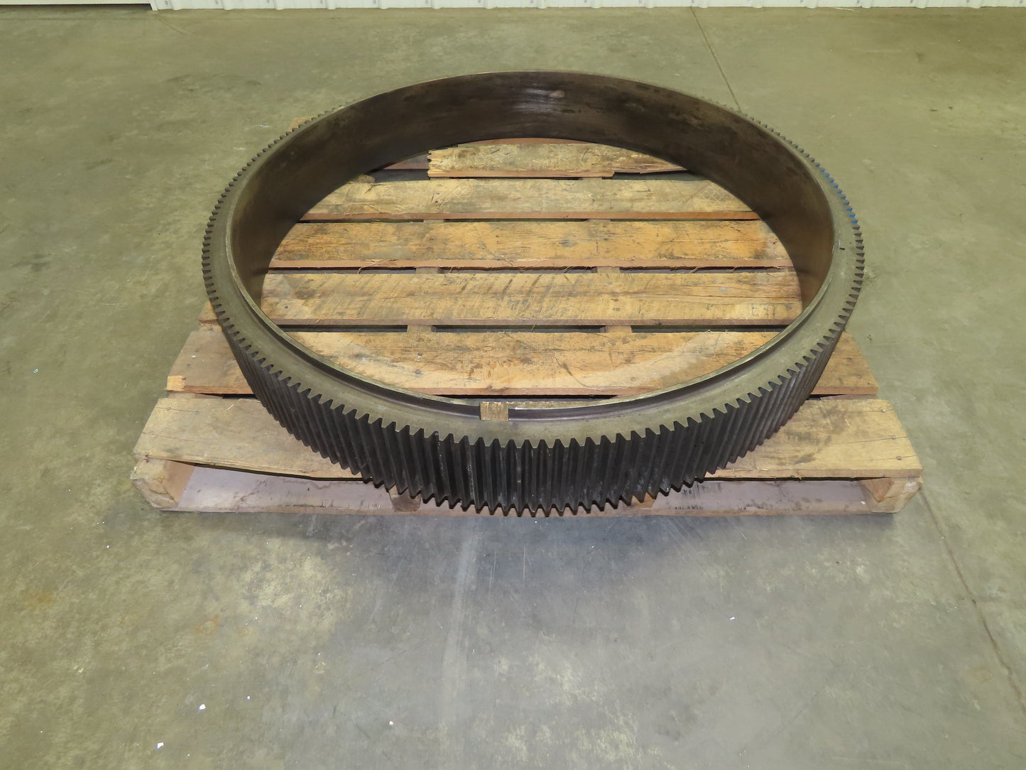 Large Diameter Spur Gear Wheel Ring 185T 4° DP 6"W  42.3"ID  46.62"OD