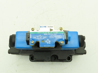 Vickers DG5V-8-S-2C-M-FW-B-10 Directional Control Solenoid Valve 120V DG4V-3S-6C