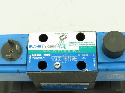 Vickers DG5S-8-2C-T-M-FW-B5-30 Directional Control Solenoid Valve 120V DG4V-3S