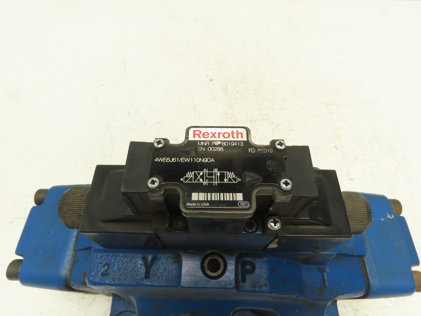 Rexroth 4WEH32E63/6EW110N9ETDA Directional Solenoid Valve 120V 4WE6J61/EW110N9DA