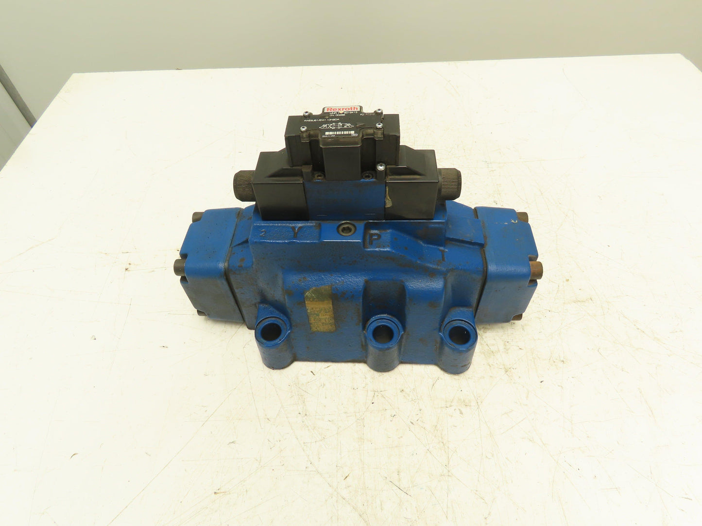 Rexroth 4WEH32E63/6EW110N9ETDA Directional Solenoid Valve 120V 4WE6J61/EW110N9DA