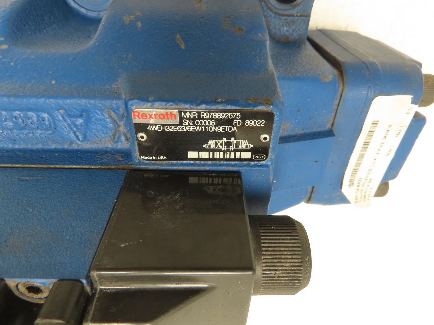 Rexroth 4WEH32E63/6EW110N9ETDA Directional Control Solenoid Valve 120V 4WE6J62