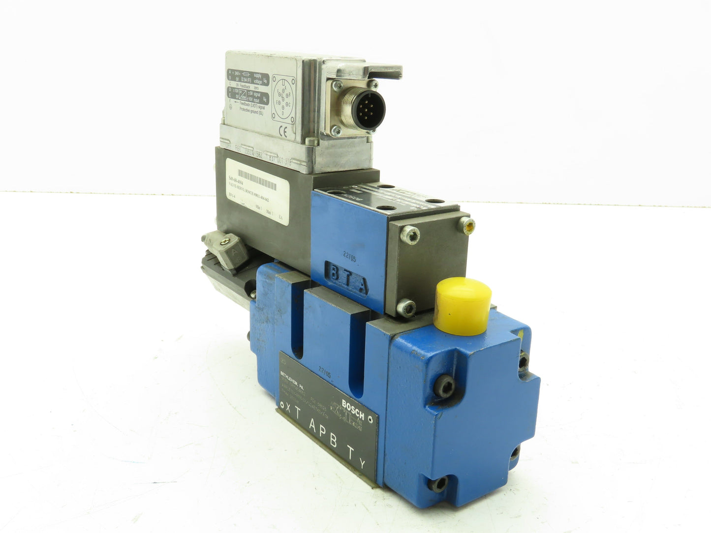 Bosch 4WRLE10V-85M Proportional Directional Servo Valve 4WRPEH6C3B04P 0811404605