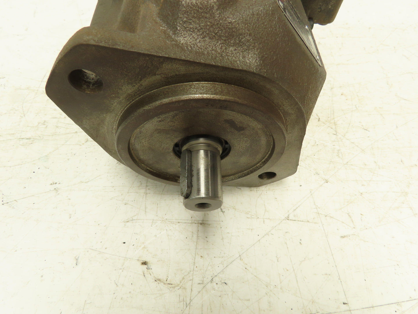 Rexroth AA10VSO28DRG/31R-PKC62N00 Hydraulic Piston Pump 4100 PSI 13.3 GPM