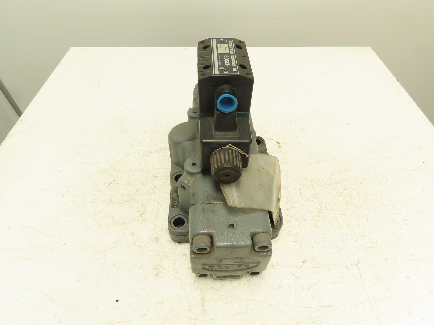 Bosch Racine 9810 234 505 Directional Control Solenoid Valve 115V
