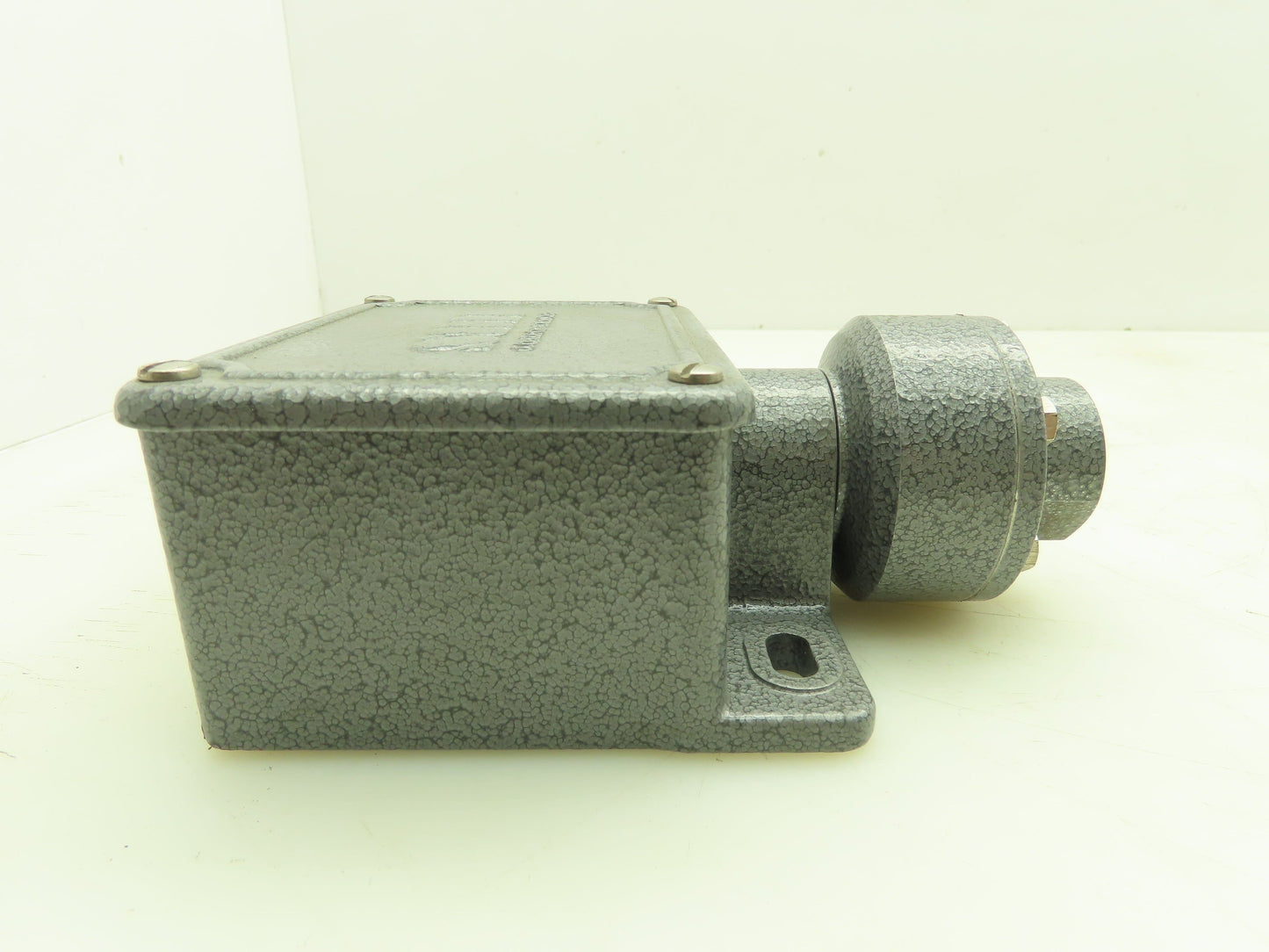 Static O Ring 4PP-K5-N4-B1A-3-50 Pressure Switch 3-50 PSI Range 1/4" NPT