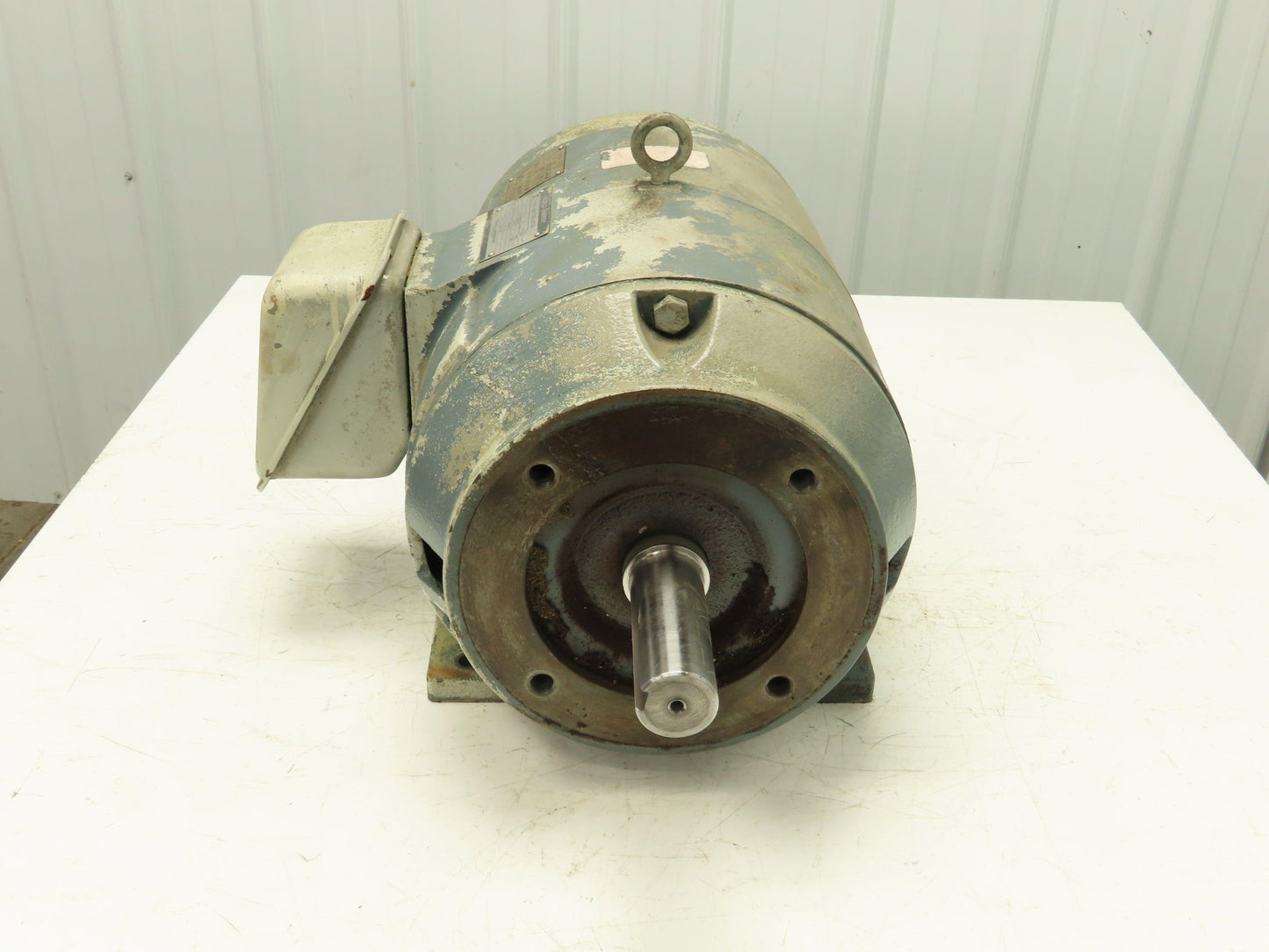 Toshiba TIKK VCKL8 World Energy AC Motor 15kW 20Hp 1740 RPM 230/460V 3PH 4P 160L