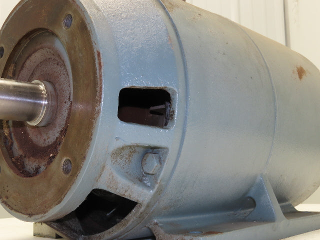 Toshiba TIKK VCKL8 World Energy AC Motor 15kW 20Hp 1740 RPM 230/460V 3PH 4P 160L