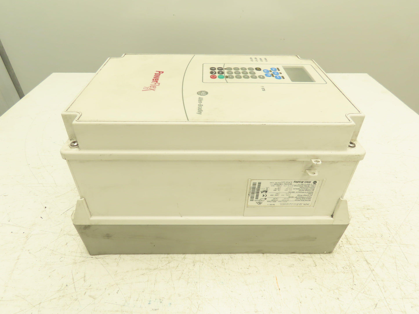 Allen Bradley 20AD011C3AYYAEC0 Powerflex 70 AC Drive VFD 480V 7.5Hp 11A IP66
