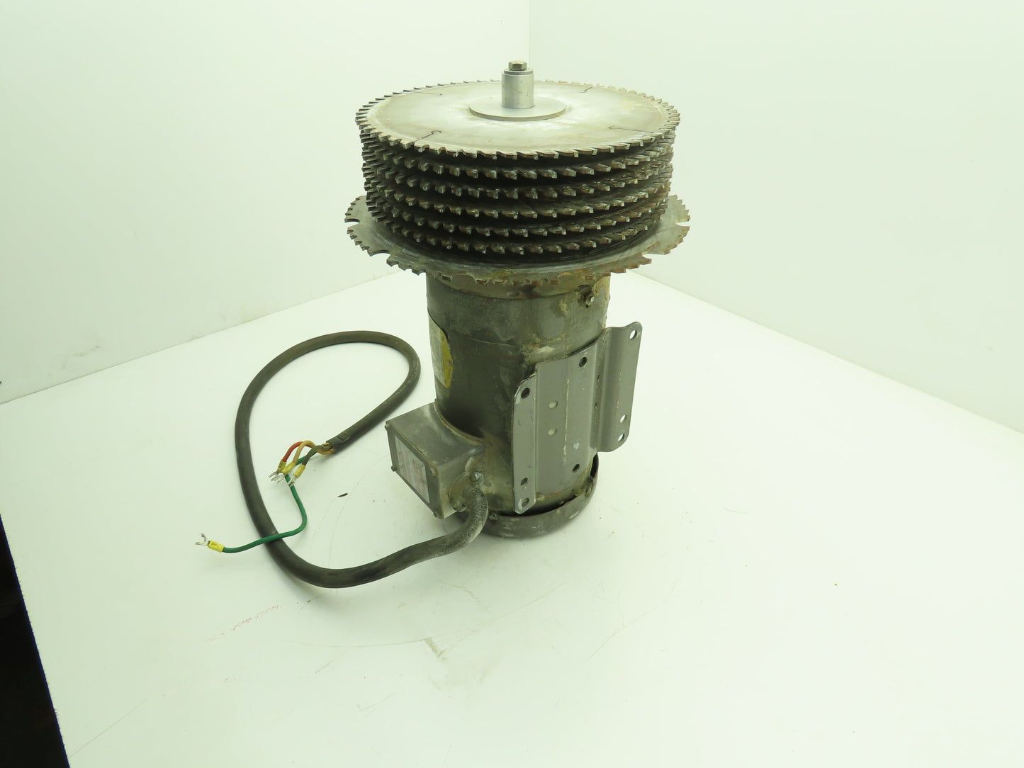JPM3554T Table Saw Motor 1.5Hp 1725 RPM 460V 3PH 6-Blade 10" Dado Plywood Cutoff