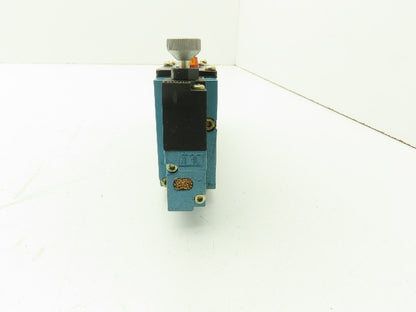 MAC 93A-EAB-000-DM-DJAP-4DG Pneumatic Double Solenoid 4/3 Spool Valve 120V