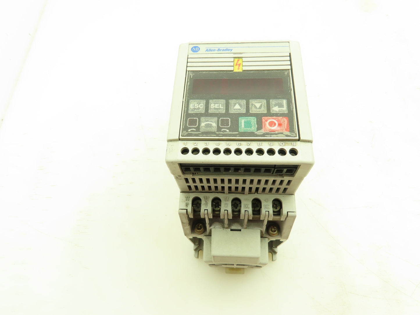 Allen Bradley 160-BA04NPS1P1 Preset Speed Controller Ser B Motor Rtg 1.5KW/2HP