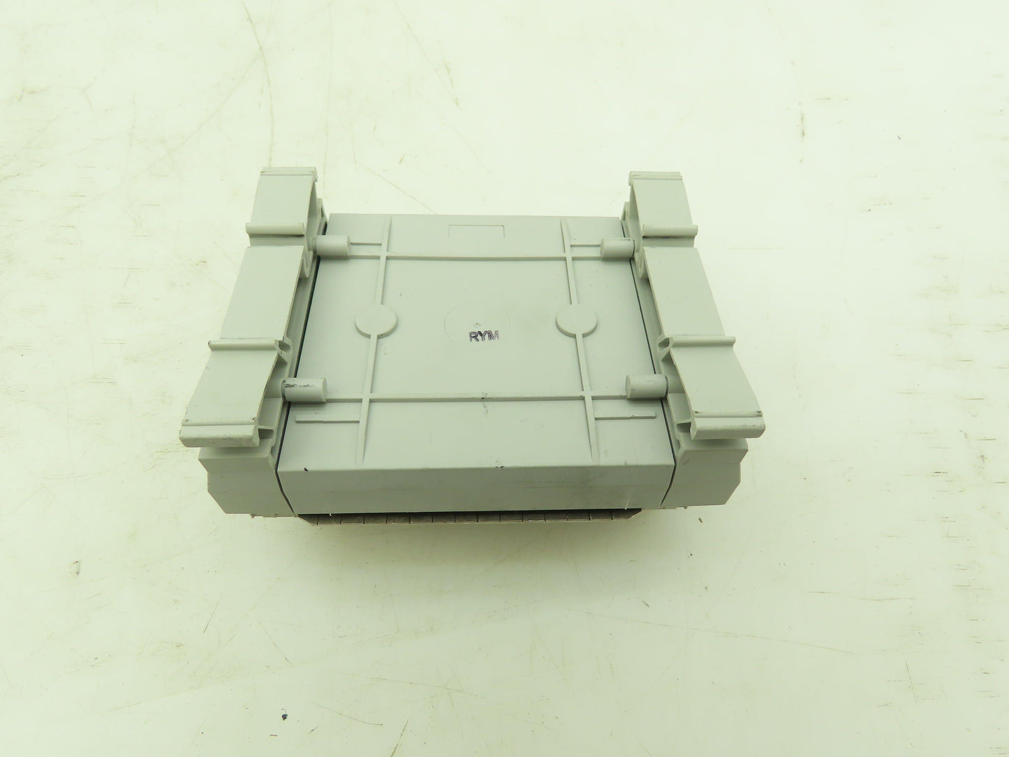 Allen Bradley 1492-IFM40F Digital Interface Module Ser A 132V AC/DC Max Lot of 2