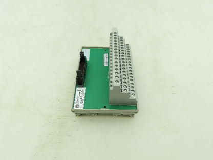 Allen Bradley 1492-IFM20F-3 Digital Input Breakout Module Ser B 0-132V AC/DC