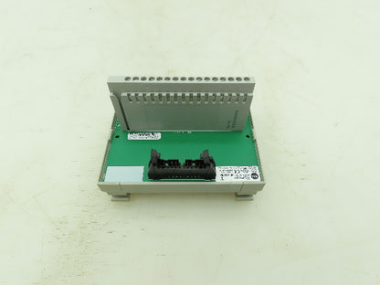 Allen Bradley 1492-IFM20F-3 Digital Input Breakout Module Ser B 0-132V AC/DC