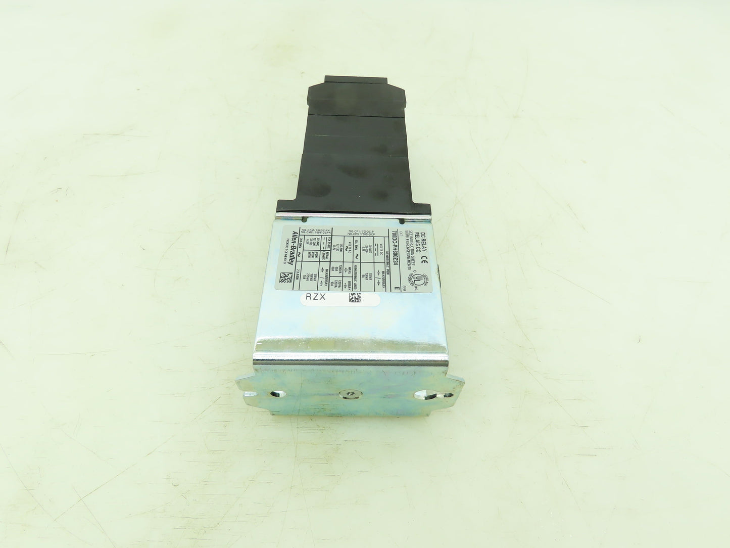 Allen Bradley 700DC-PH600Z24 Control Relay Type PH 600V 20A 24VDC Ser E
