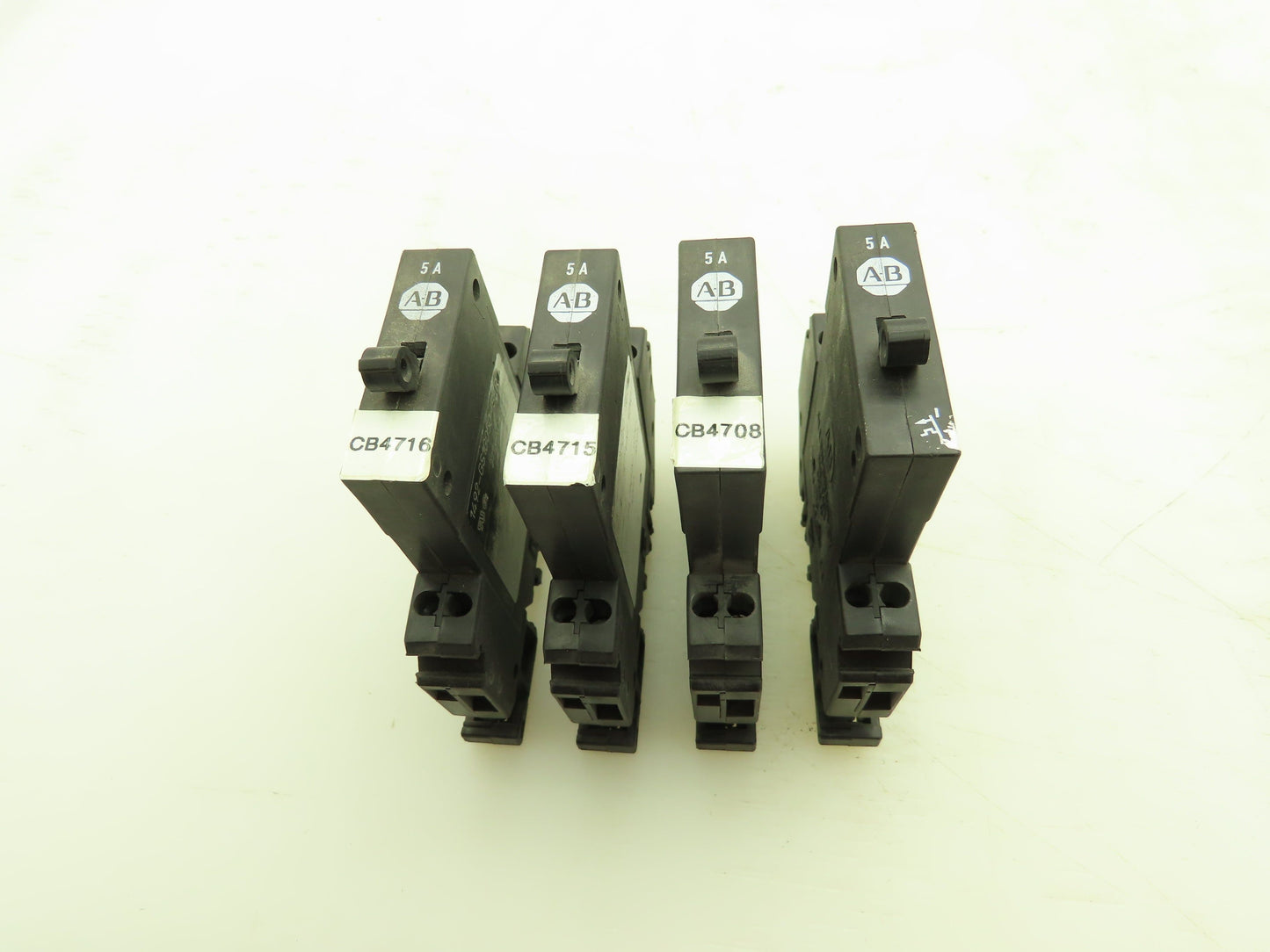 Allen Bradley 1492-GS1G050 Circuit Breaker Mini 1Ph 5A 250V AC Ser A Lot Of 4