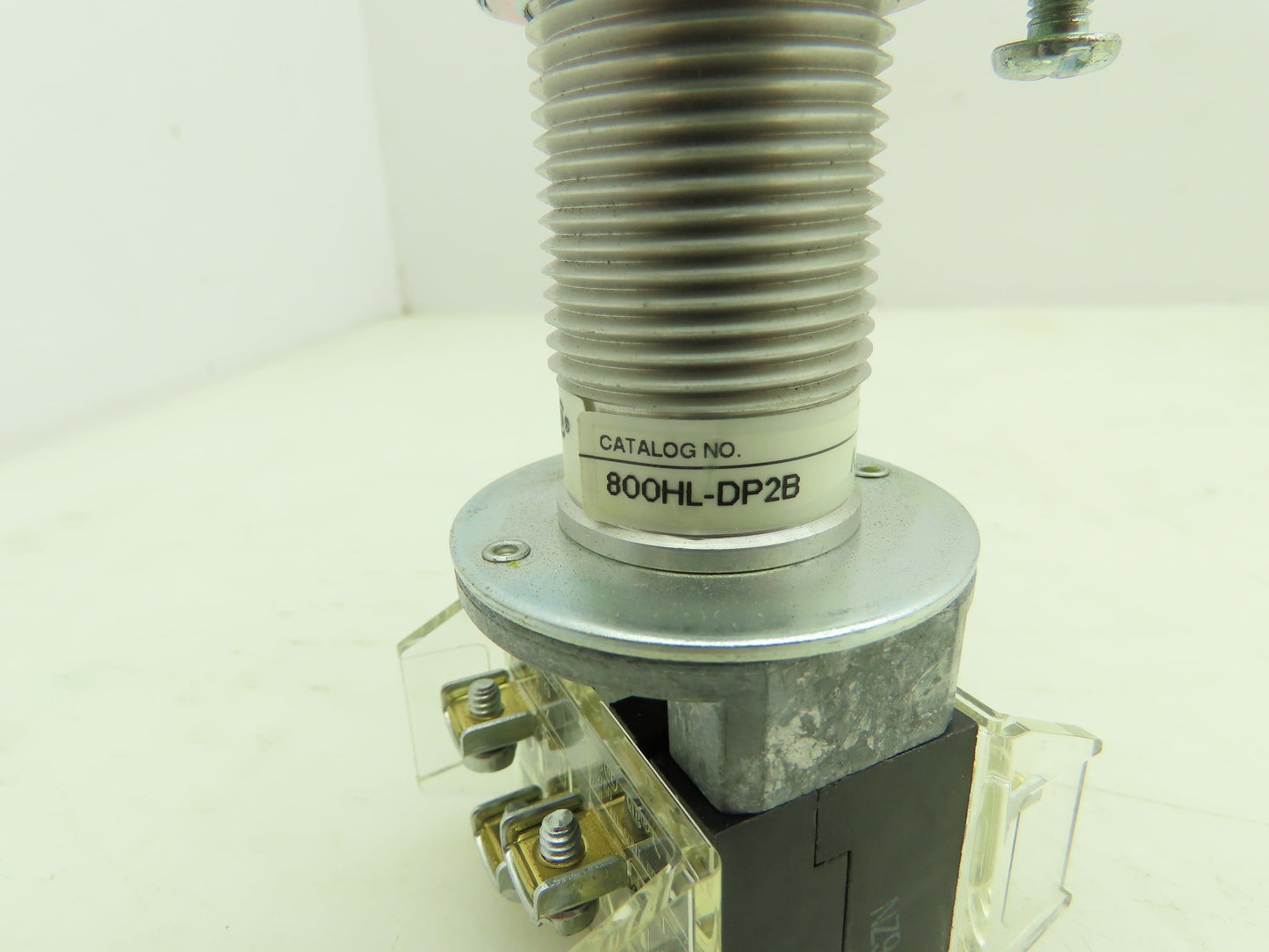 Allen Bradley 800HL-DP2B Mushroom Head Push Button Type 7 & 9 Ser A 2 NO 2 NC