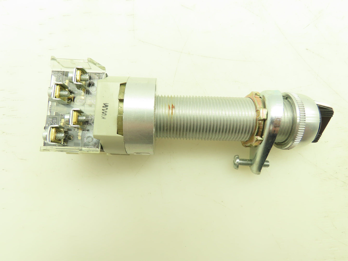 Allen Bradley 800HL-HP2KB6AAXX Heavy Duty Selector Switch 2NO 2NC Type Ser A