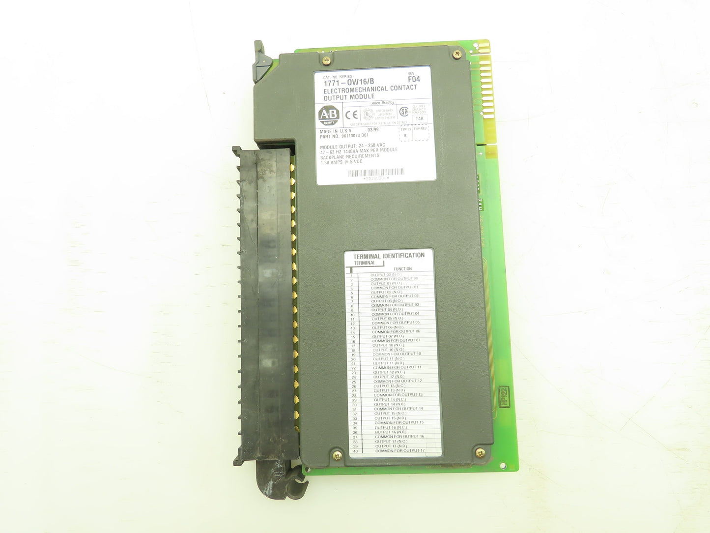 Allen Bradley 1771-0W16 Electromechanical Contact Output Module Ser B Rev F04
