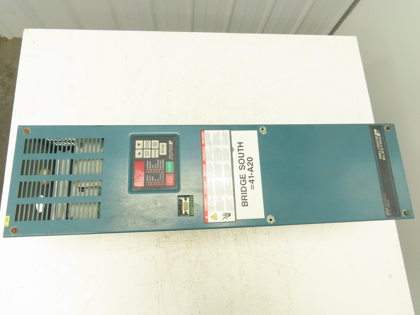 Reliance Electric GV3000U-AC058-AA-DBU GV3000 AC Drive VFD 460V 3Ph 63A