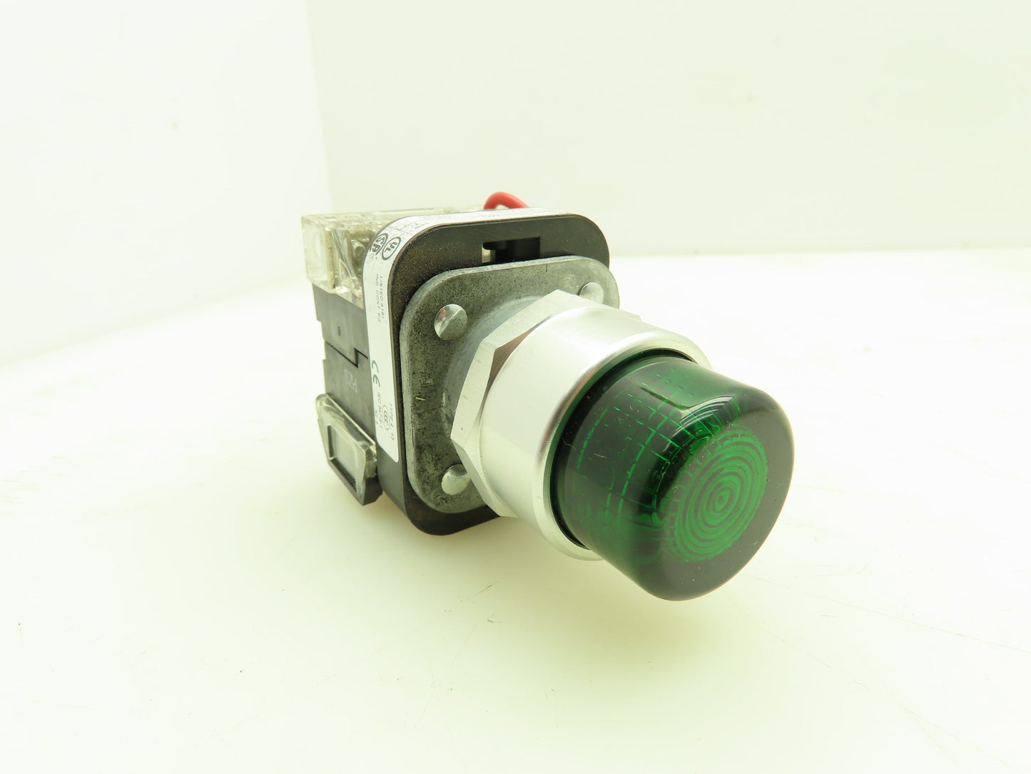 Allen Bradley 800TC-QTH24G Push To Test Button 30.5MM 1NO1 NC 24V AC/DC Ser T