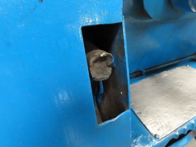 Sebastian Metal Lathe 12"x 60" 2 Hp Motor 220/440V 3Ph 3 Way Hollow Chuck