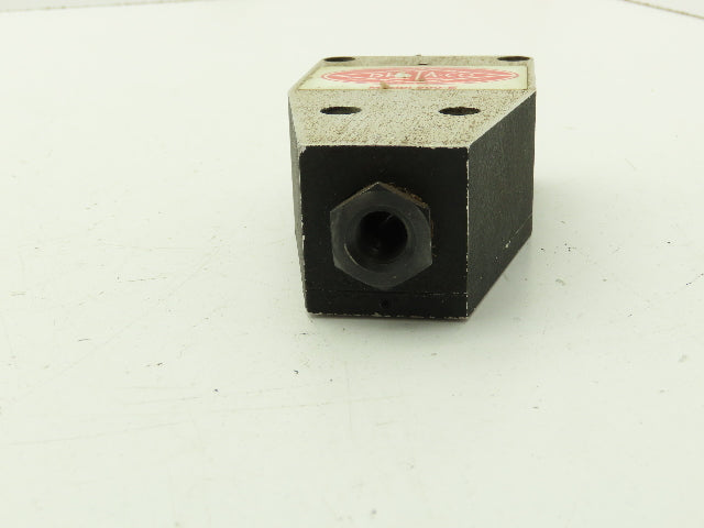 Destaco 800-E Pneumatic Retractor Hold-Down Clamp