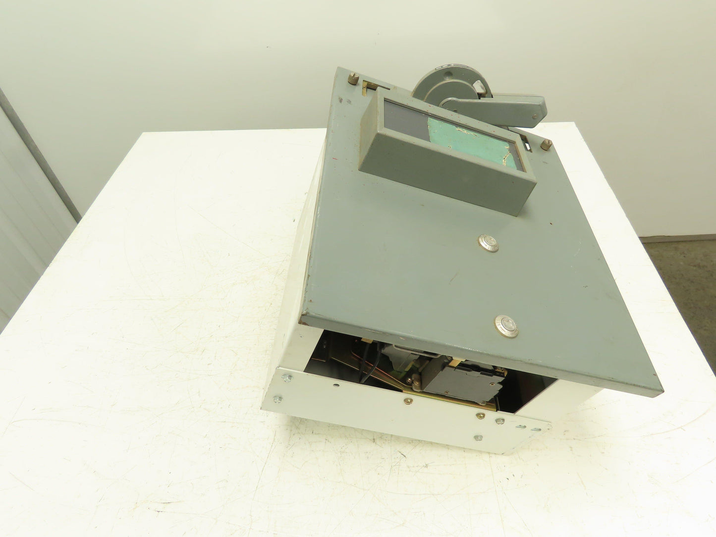 Allen Bradley 2112B-BAB-4R-6G-24-106 MCC Bucket Motor Starter 10Hp 480V 3Ph Sz 1