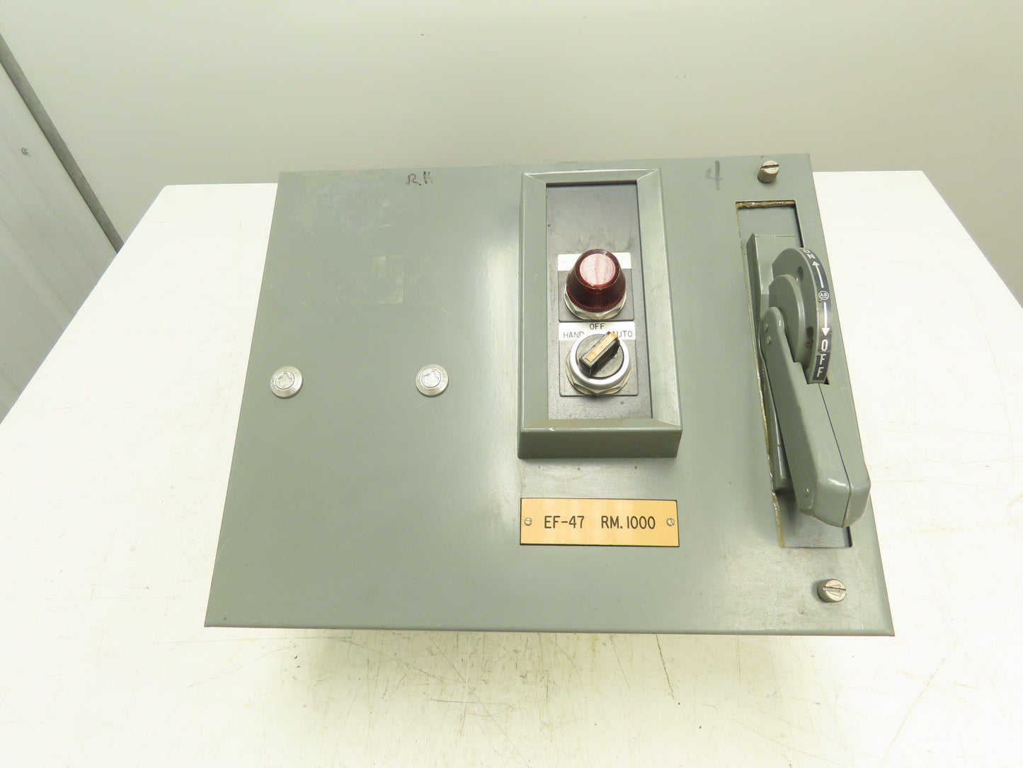 Allen Bradley 2112B-BAB-4R-6G-24-106 MCC Bucket Motor Starter 10Hp 480V 3Ph Sz 1