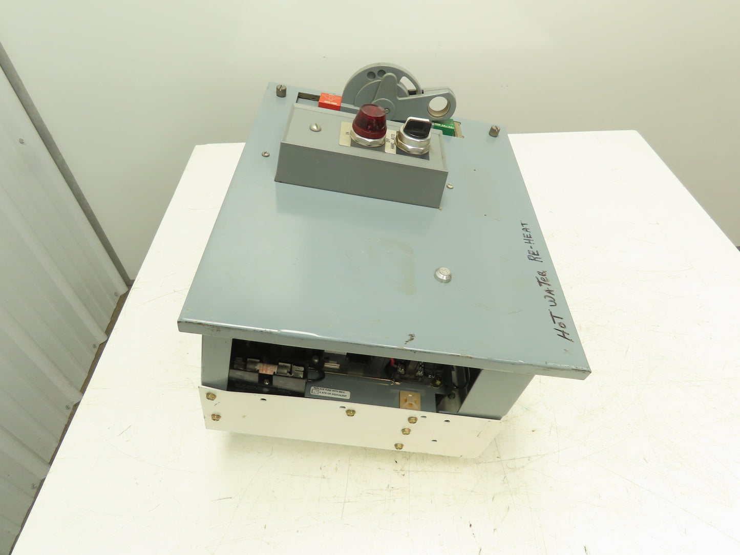 Allen Bradley YUM728219/1AK MCC Bucket Motor Starter 10Hp 480V 3Ph Sz 1