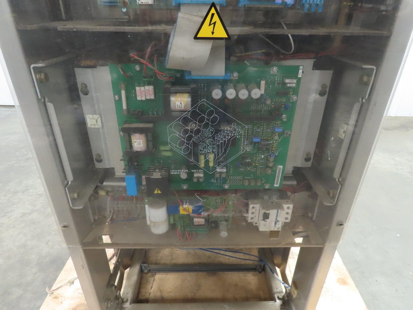 Stromberg SAFUI 870F576 ABB Invertor Drive VFD 575V 500Hp 870KVA