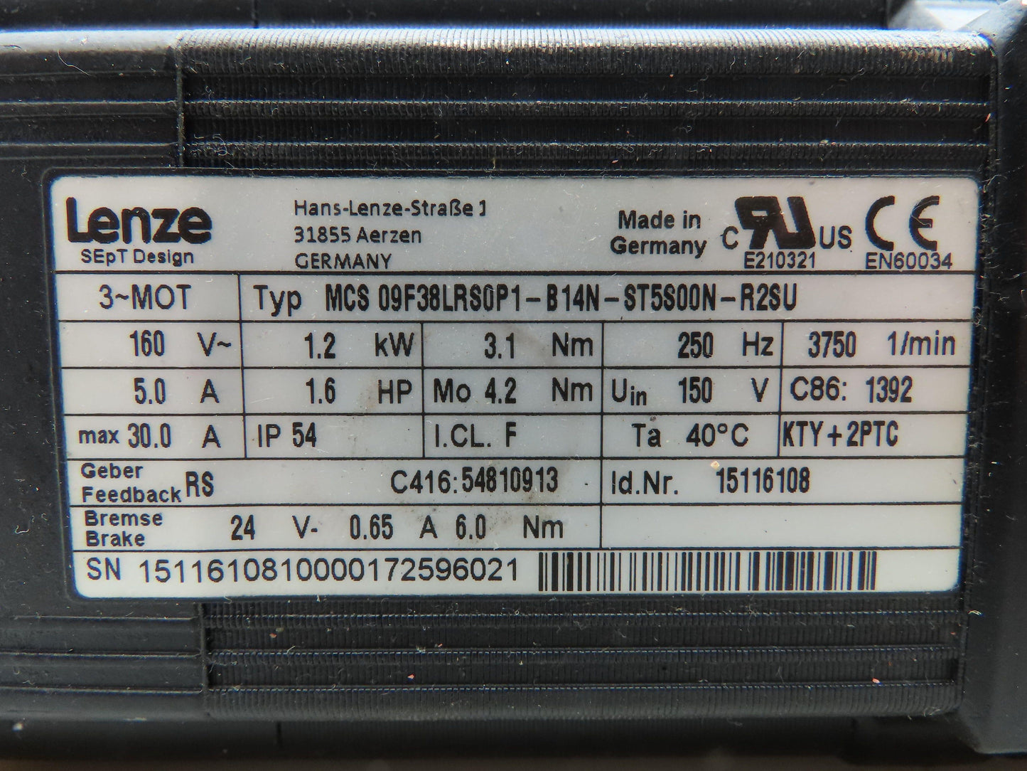 Lenze MCS 09F38LRS0P1 Servo Motor 1.2kw 160V 5A 3.1NM 3750 RPM 24V Brake