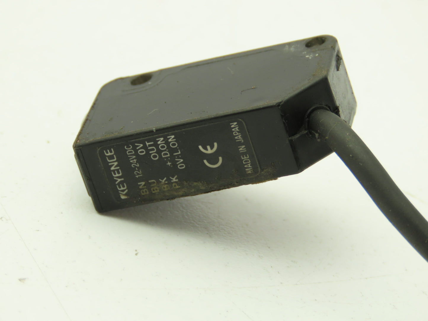 Keyence PZ-M35 Photoelectric Sensor 12-24VDC