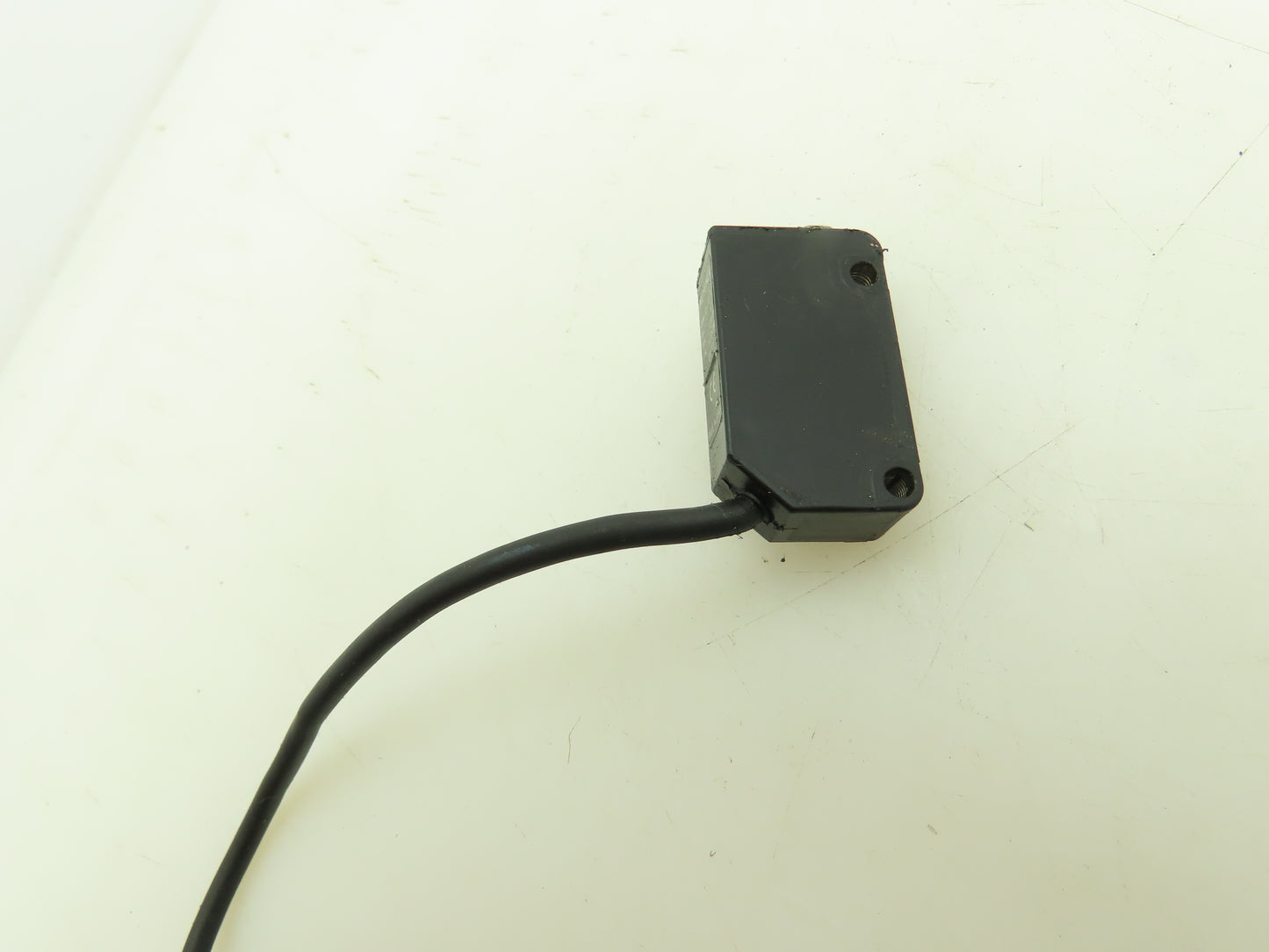 Keyence PZ-M31 Proximity Switch Sensor 12-24VDC Lot of 2