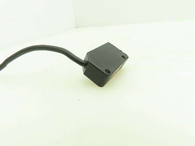 Keyence PZ-M31 Proximity Switch Sensor 12-24VDC Lot of 2