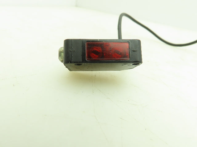 Keyence PZ-M31 Proximity Switch Sensor 12-24VDC Lot of 2