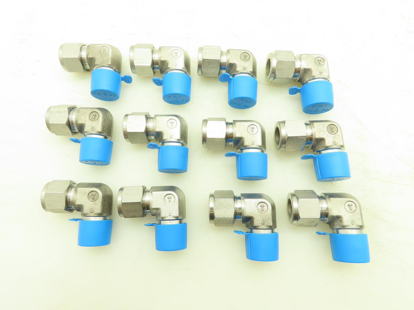 Tylok 316D12 90 deg Union Elbow 1/2 " Tube  316 Stainless Steel Dome Lot Of 12